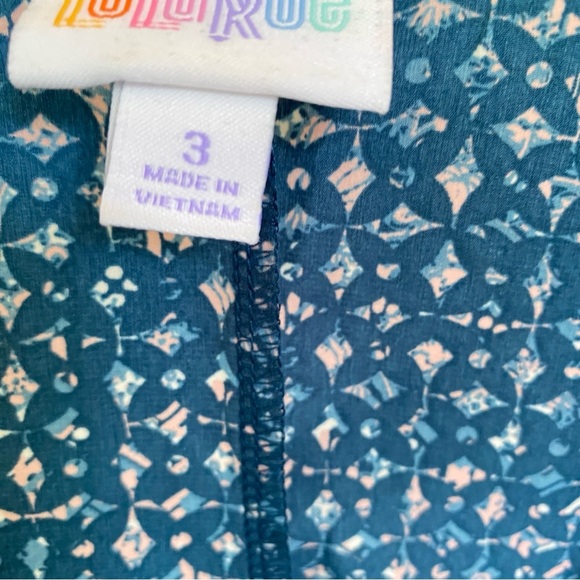 LulaRoe BIANCA Kimono Size 3 (Women's Sm-Med) Blue Small Floral Print - Picture 7 of 7